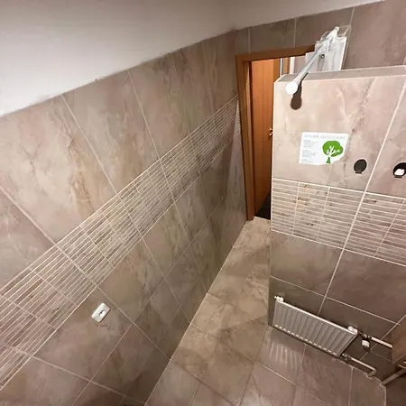 Michaela Penzión pre hostí Vyhne